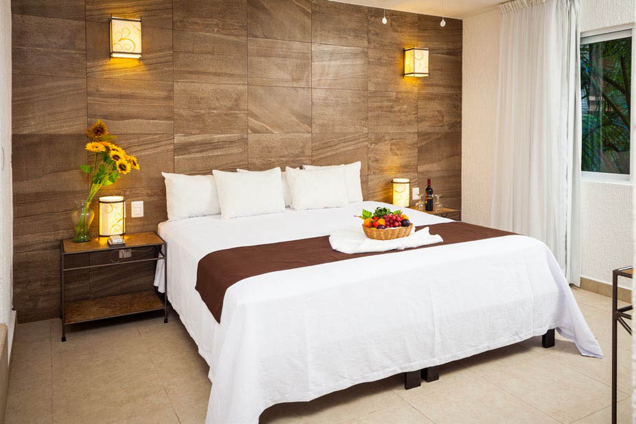Ficha  Tukan Hotel Beach Club
