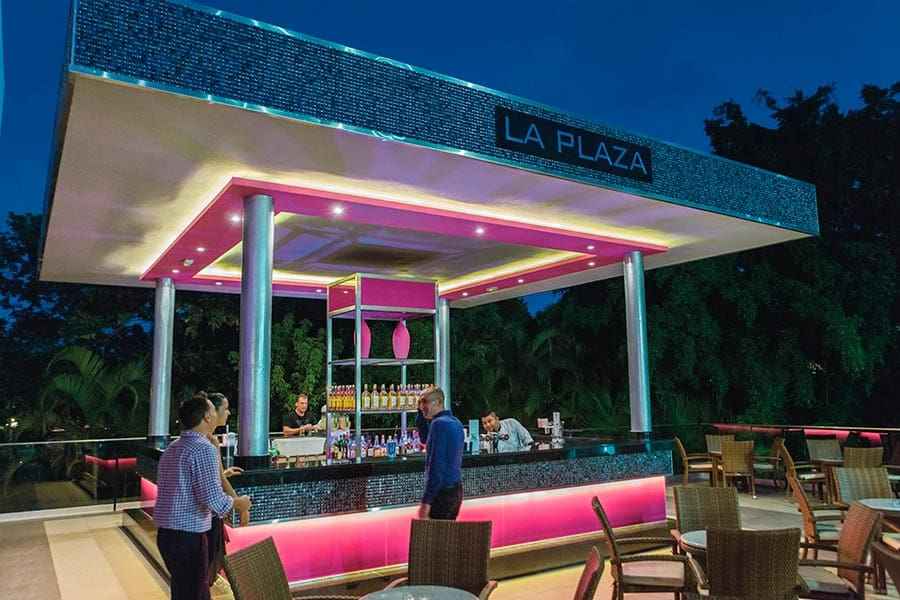 bar-riu-playacar_tcm49-224997