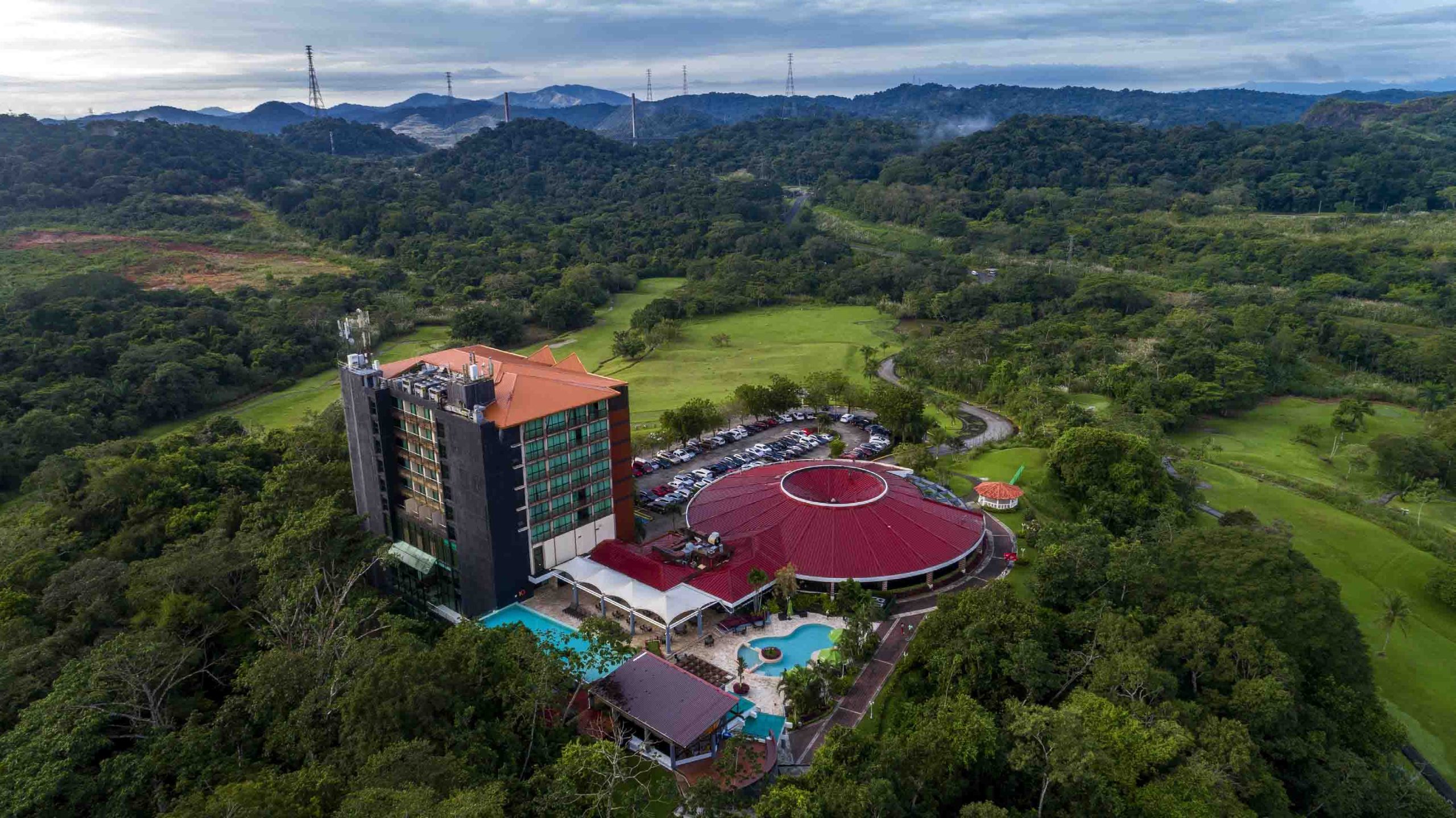 Ficha Summit Rainforest 2022