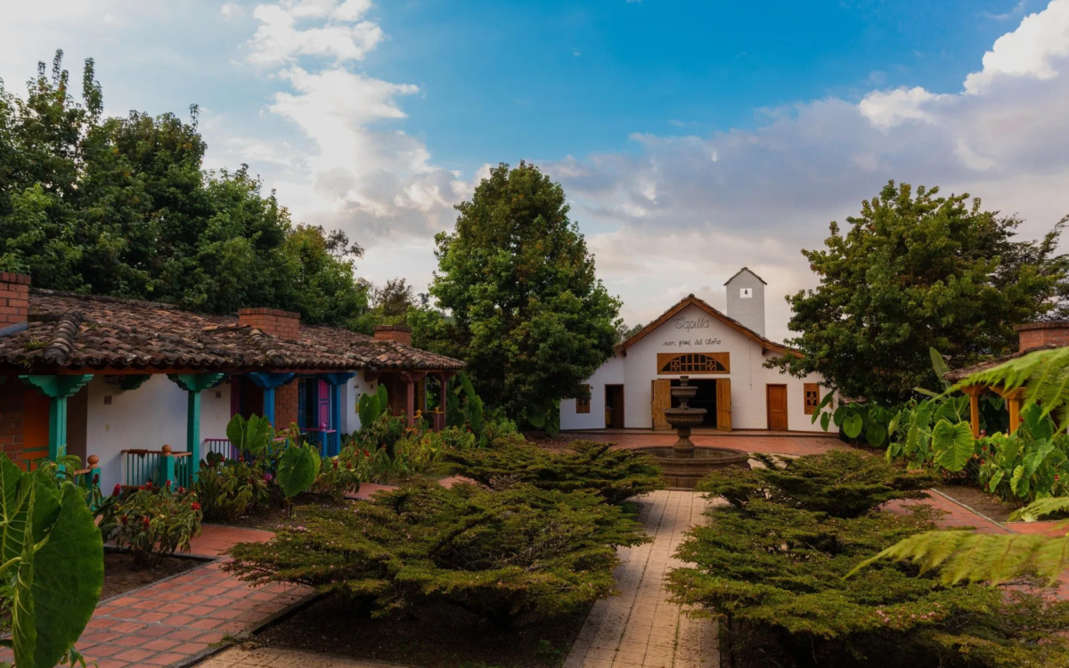 Capilla-Termales-El-Otono-Manizales-3-1920w